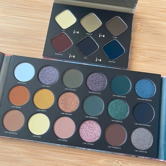 Brand New Morphe Ashley Strong Affirmation Magic Eyeshadow Palette & Cake Liner - Picture 3 of 14